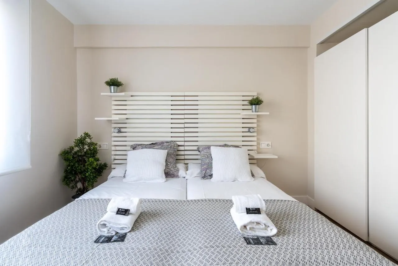 Beltran Apartment By People Rentals Bilbao 0*,